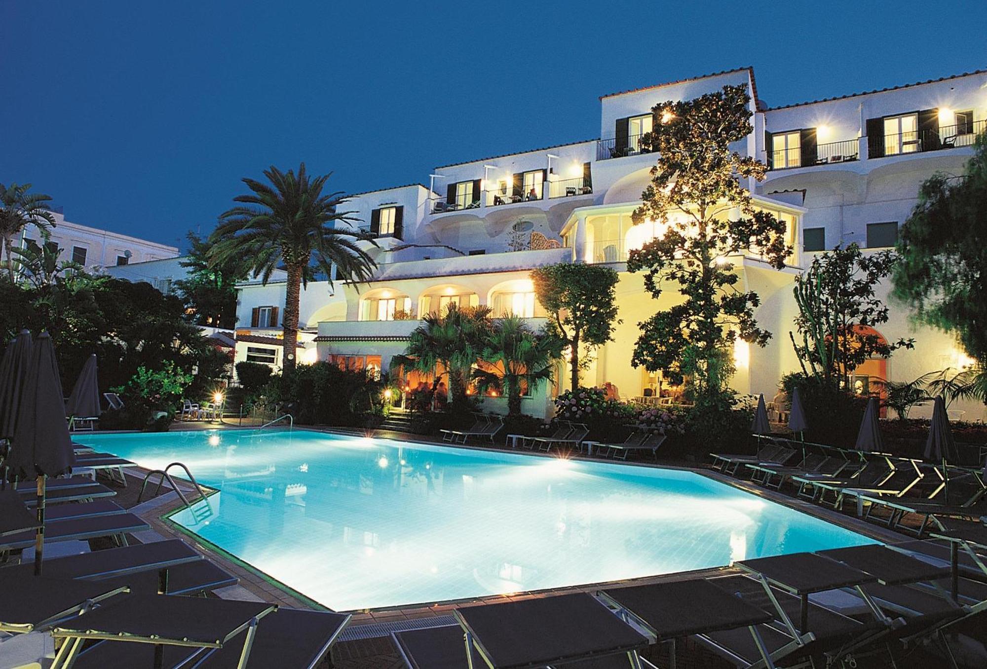 Hotel Floridiana Terme อีสเกีย ภายนอก รูปภาพ