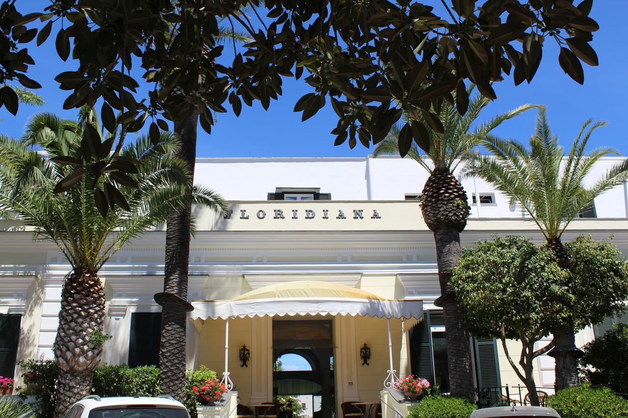 Hotel Floridiana Terme อีสเกีย ภายนอก รูปภาพ