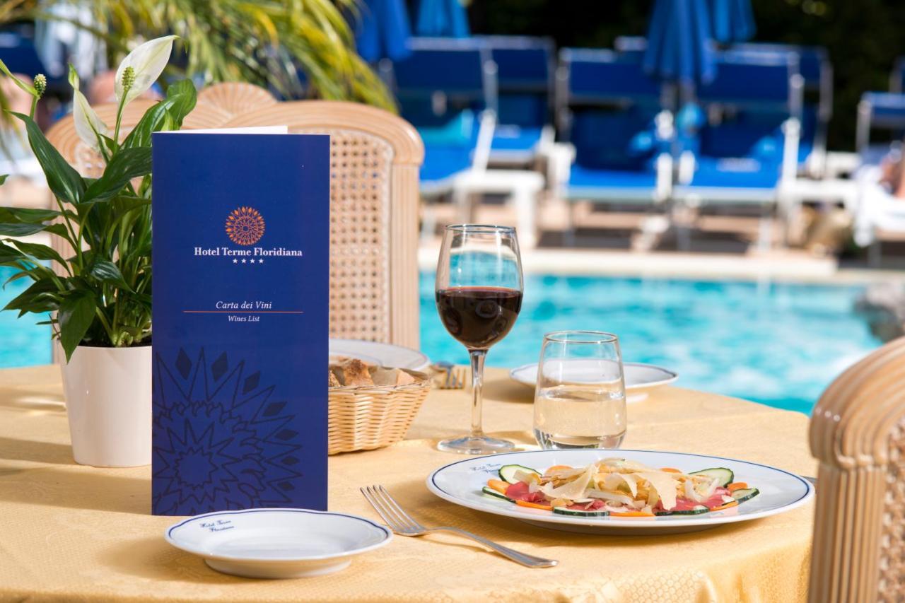 Hotel Floridiana Terme อีสเกีย ภายนอก รูปภาพ